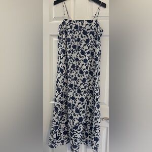 Zara Navy and White Floral Maxi Skirt